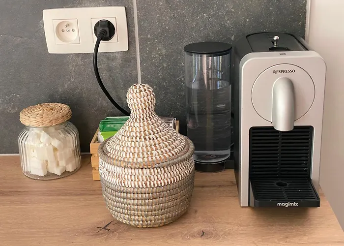 A Chardonnerets By La Maison De Mel *